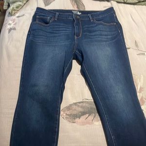 Time & Tru high rise skinny